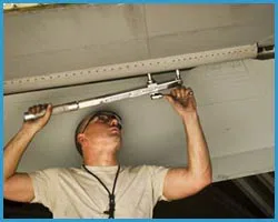 United Garage Door Santa Monica, CA 310-735-0177 United Garage Door Santa Monica, CA 310-735-0177 - sidebar-door-install-15-05m